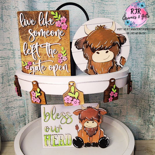 Highland Cow Tier Tray