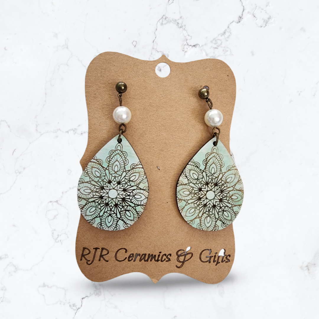 Teardrop Mandala Earrings - Mint & Pearl